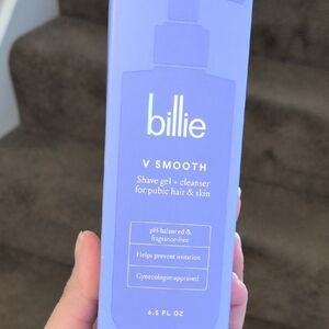 Billie V Smooth Shave Gel + Cleanser - Purple